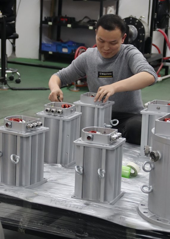 10kW Oil Pump Motor with IP67 Protection and 1500rpm Speed for Sweepers & Garbage Trucks