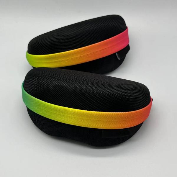 Dazzling color pressure-resistance Multifunctional Foldable Portable Sports Textured metal zipper pull Sunglasses Case