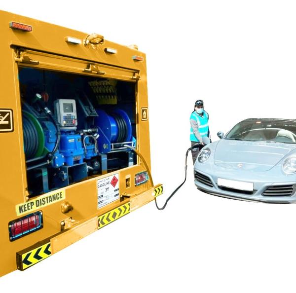 6000 Liter Fuel Oil Tanker Truck Manual Transmission Refueling Tank Truck Customized
