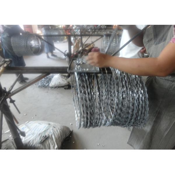 BTO 22 Coiled Razor Barbed Wires