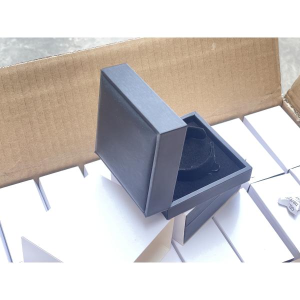 Customized Luxury Black PU Leather Bangle Box Paper Sleeve Leather Packaging OEM Leather Bracelet Box Jewelry Storage Packaging