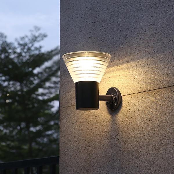 IP65 Impotente Forma de Mesa Circular Iluminação de Parede Solar 5W para Aplicações Residenciais