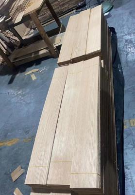 Europe White Oak Wood Flooring Veneer AB Grade light color 1.2 Thickness