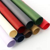 La papiroflexia de encargo 145g colorea las hojas de papel para los artes DIY creativo