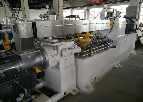 Double Stage Plastic Extrusion Machine For Pvc Pellets 400-500kg/H Capacity