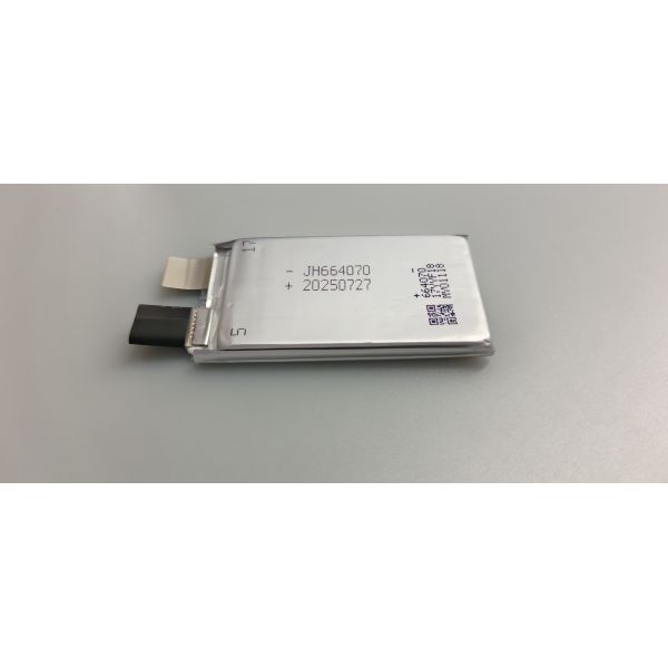 3.7V 1500mAh 120C Lithium Battery Cell for FPV Drones and RC Cars