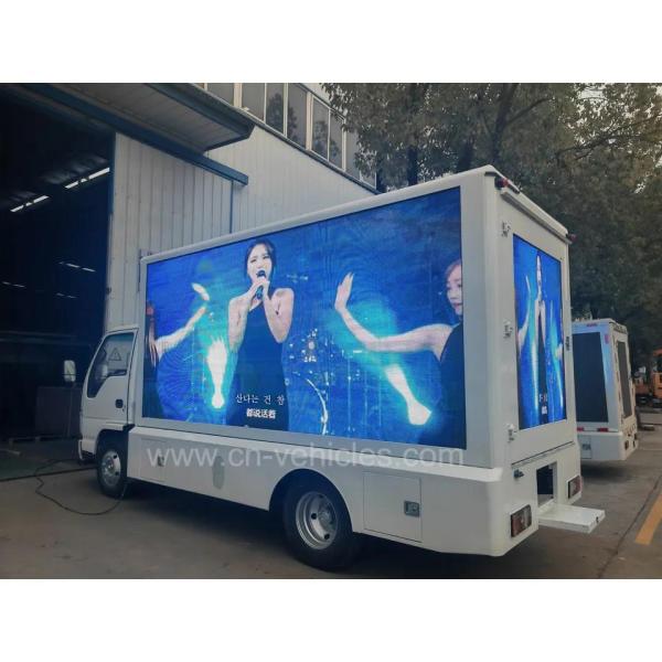 ISUZU Full Color Outdoor Mobile LED Advertising Truck , Cinema LED Mobile Billboard Truck