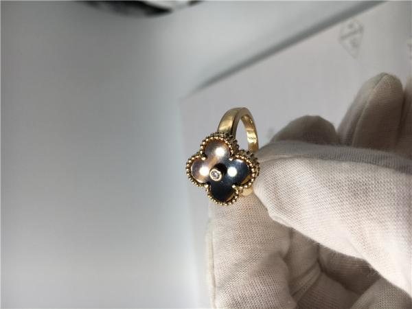 Ouro amarelo 18k das alianças de casamento redondas do diamante, aneis de noivado de pedra preciosa com olho dos tigres