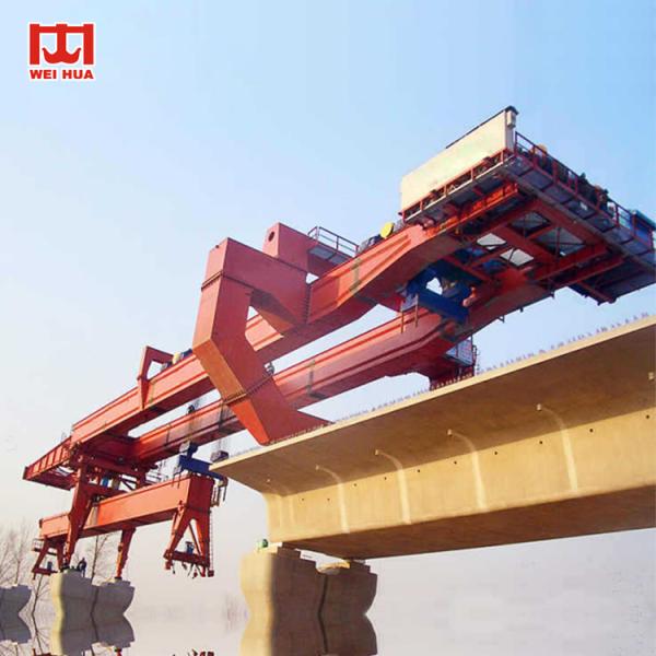 Bridge Launching 180t Beam Launcher Machine For Erecting Concrete Girder
