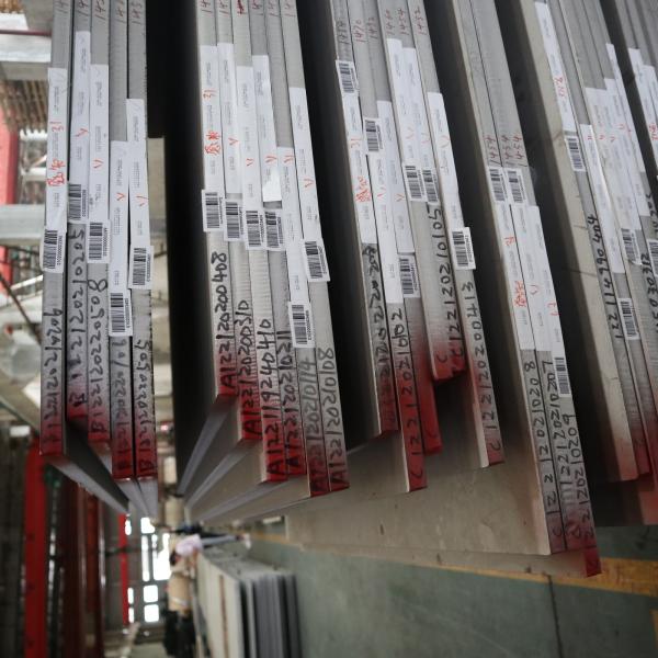 Feuille d'acier inoxydable du bord 304 de fente de moulin 420 Inox pour la décoration