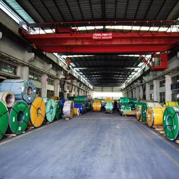 A folha de aço inoxidável de BAOSTEEL 202 laminou 2B SS cobre 0,6 - 3.0mm 4ft*8ft