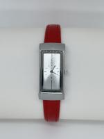 Relha de couro de moda relógio de quartzo relógio branco elegante relógios de discagem gravuras personalizadas