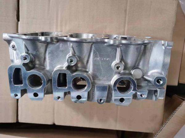 La tête de cylindre 11101-87726 22110-0Z000 22110-0Z010 AA100-10-100E pour le Daihatsu 370 XL376