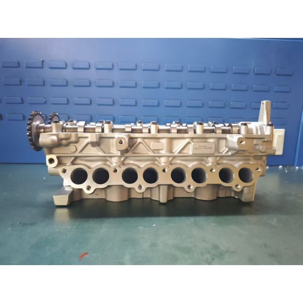 Complete Cylinder Head For Kia - Rio II 1.5 TCI 81 KW  D4FA 22100 - 3A350  22100 - 2A000
