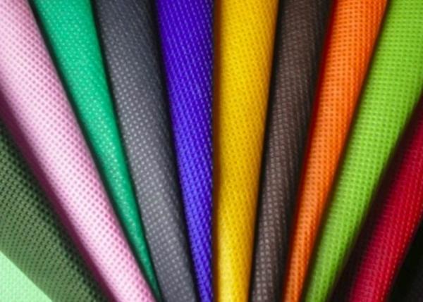 Resistente de alta temperatura da tela não tecida de Spunbond do ANIMAL DE ESTIMAÇÃO do poliéster para as matérias têxteis home