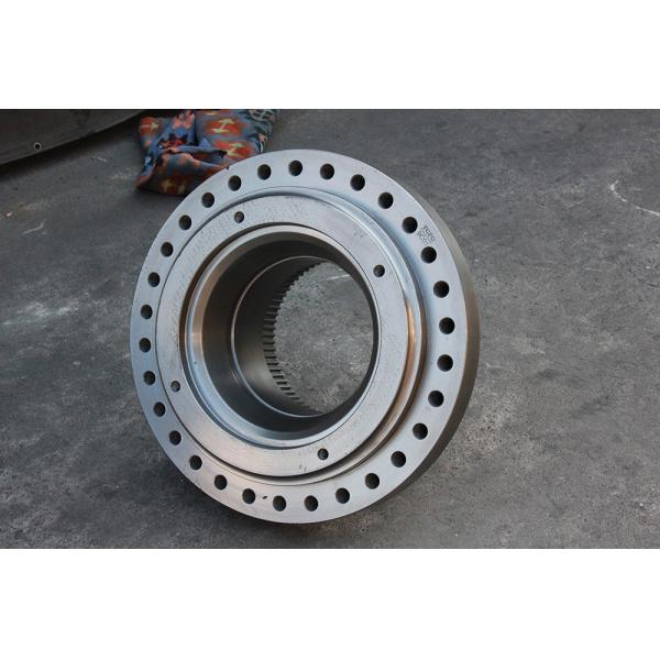 Части конечной передачи экскаватора Vol-vo EC750C путешествуют снабжение жилищем для коробки передач перемещения