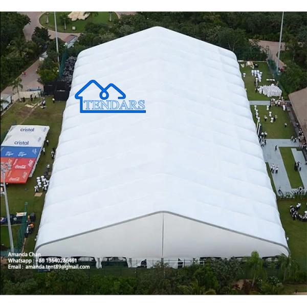 Eventos ao ar livre Festa Marquee Tendas Retardante de incêndio com paredes de PVC OEM ODM Tenda de festa com laterais