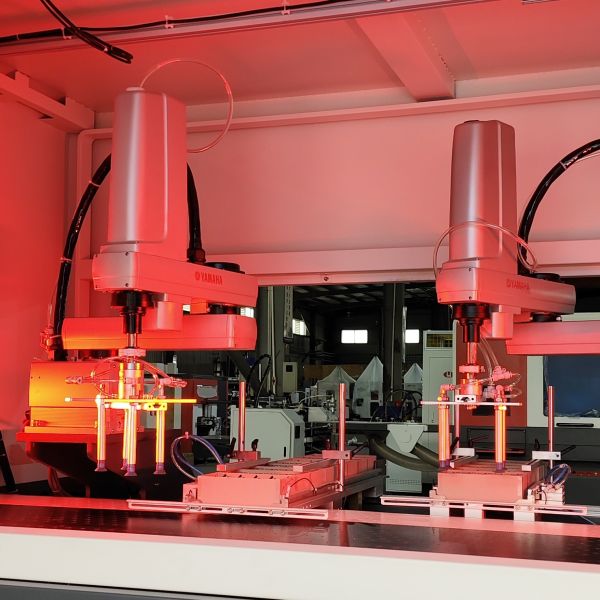 Intelligent 2 in 1 Rigid Box Production Line Rate 70 Pieces Per Minute