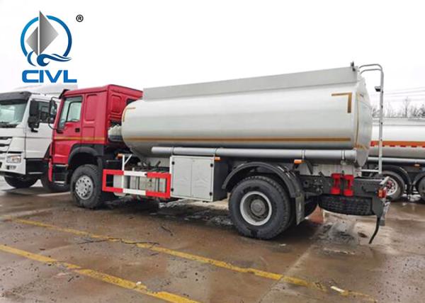 380HP 4X2 Oil Tanker Trailer in Red , 15000L Fuel Tanker Truck EURO II Refueling Oil Tanker Truck with Dispenser