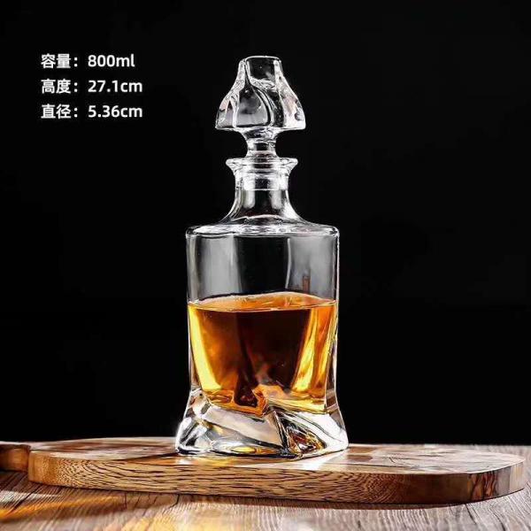 500ml/650ml/700ml/800ml Crystal White Glass Wine Decanter for Top Grade Brandy Vodka