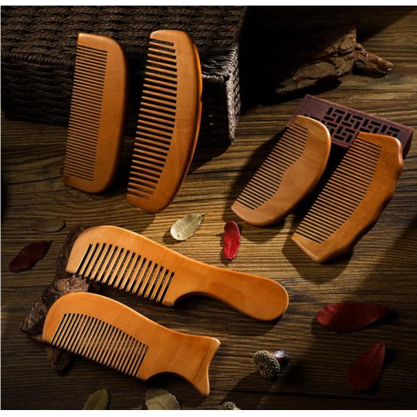 Natural Handmade Wooden Comb Anti Static Green Sandalwood  Comb