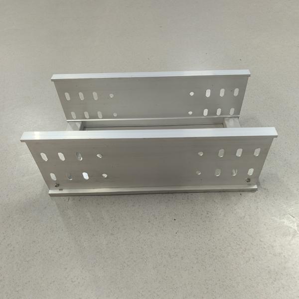 Aluminium Slotted Hot Dip Galvanised Trunking Cable Tray Trench Lightweight
