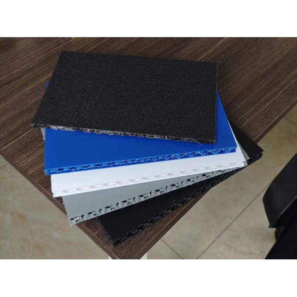 High Strength-to-weight Ratio PP Honeycomb Sandwich Panel Featuring Printing