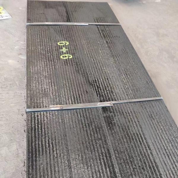 Q235/Q345 HRC58-65 Hardfacing Wear Plate High Impact Resistance