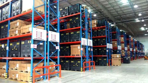 OEM almacén pallet rack de trabajo pesado estanterías de metal ajustables personalizados