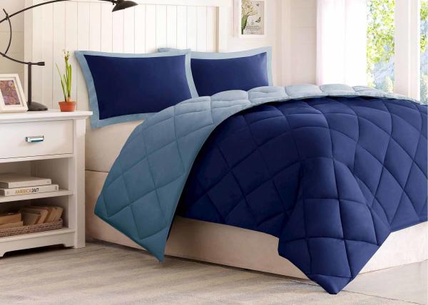 Customized Warm Hotel Collection Down Comforter Machine Quilting With Different Size
