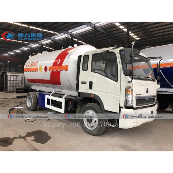 HOWO 4X2 LHD 15000 Liters LPG Gas Truck With Dispenser
