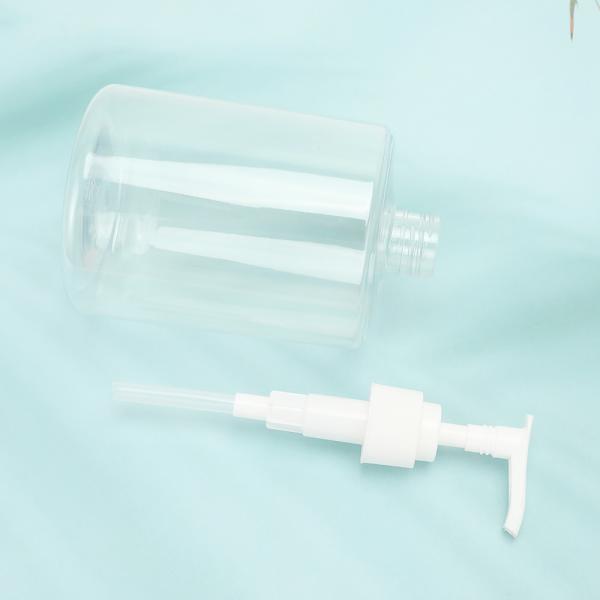 Round Clear Plastic PET Bottle Featuring Screw Cap Ensuring Secure Packaging for Beverages Cosmetic and Food Liquids