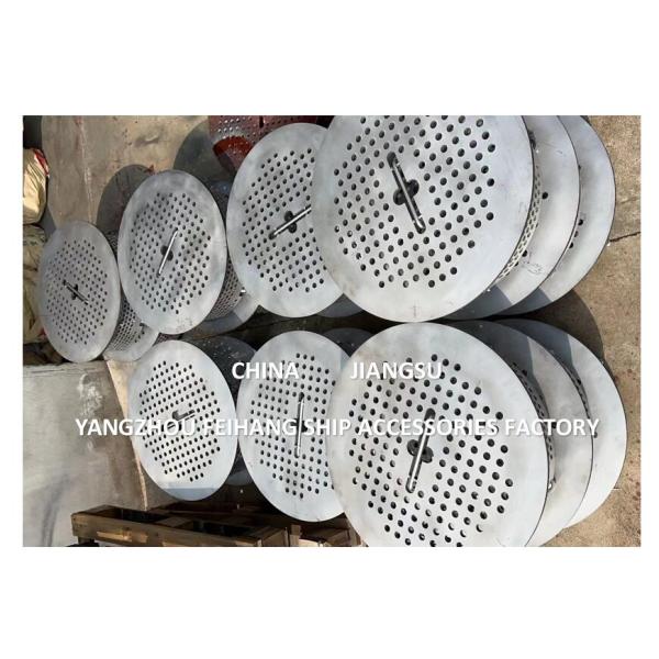 Морская скважина и балластная водная крыша в грузовом складе