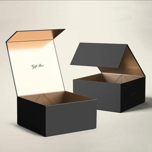 Square Foldable Cardboard Gift Boxes Magnetic With Lid Matt Lamination Varnishing Printing
