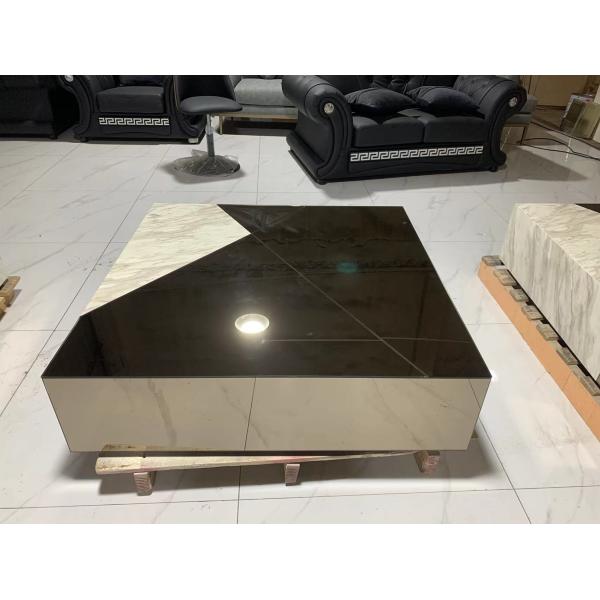 Salle de séjour moderne Table basse carrée