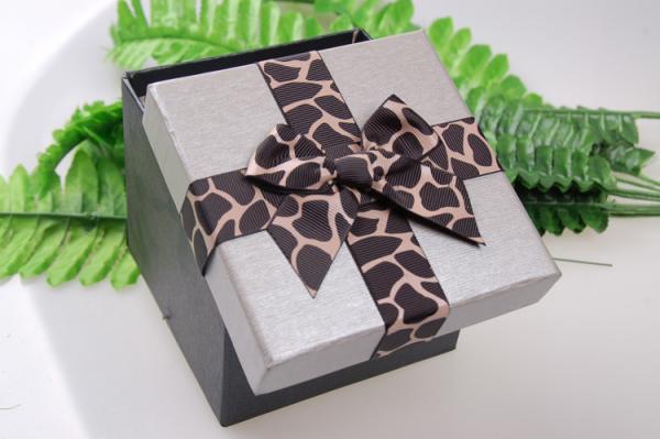 Chocolate Box Pre Made Gift Packing Ribbon Twist Tie Bow With Leopard Print
