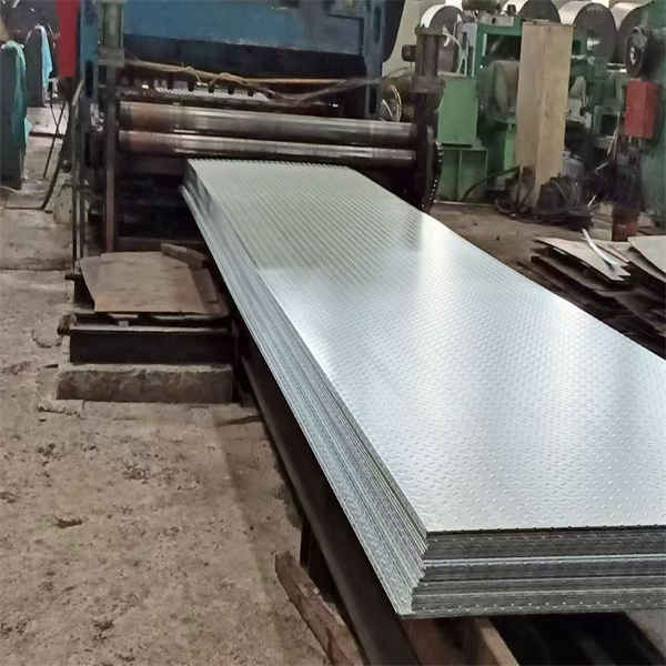 Rust-Resistant Mirror Finish Stainless Steel Sheet with High Corrosion Resistance for Architectural and Commercial Use