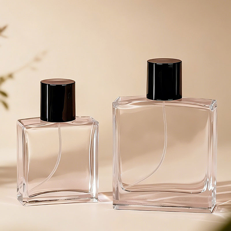 Flat Shape Spraying Glass Perfume Bottles elegant design exquisite craftsmanship perfect for luxury fragrance packaging and display 50ml 100ml
