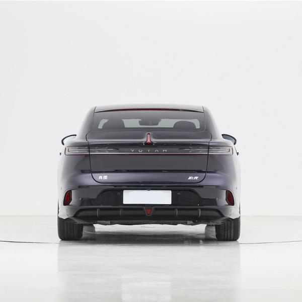 Черный электромобиль Voyah Passion Гибридный двойной двигатель Длинная дальность 5088x1970x1515 мм