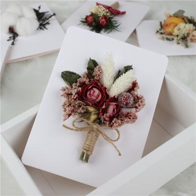 Cartões secados bonitos feitos a mão das flores para a decoração da casa/casamento