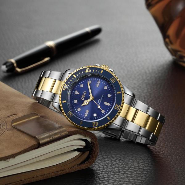 Наручные часы профессионального случая сплава цинка случайные с черной стороной