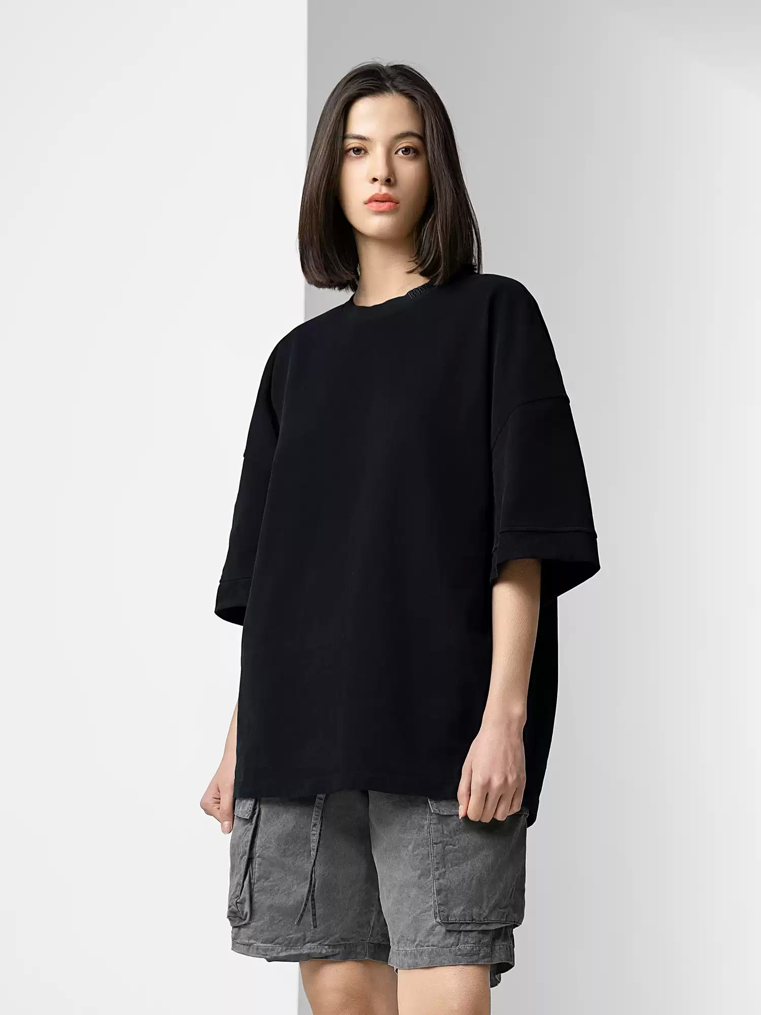 Men's Oversized Heavyweight Cotton Blend T-Shirt for Streetwear and Casual Wear