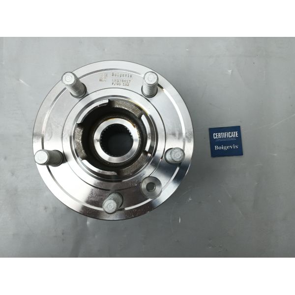 Hot selling front wheel bearing LR178617 for Land Rover New Defender 2020