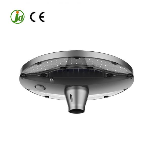 O CE ROHS IP66 exterior toda em um solar ilumina-se
