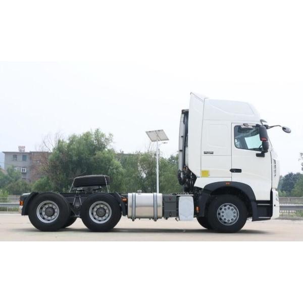 HOWO T7H Used Tractor Trailer Trucks 397kW Engine Power 6x4 Drive 2013 Year With AC