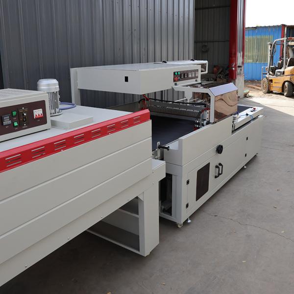 POF / PE Plastic Shrink Film Packaging Machine Pneumatic Adjustable Wind Direction
