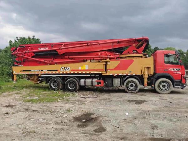 2019 Année d'utilisation 62m camion équipement de pompe à pompe avec type de béton semi-sec