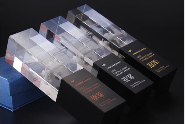 o laser 3D personalizou o copo K9 Crystal And Aluminum Material Made do troféu