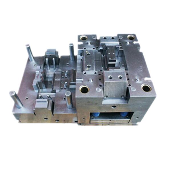 500K Life Single Shot Home Plastic Injection Mould Hot Runner For Plastic Parts