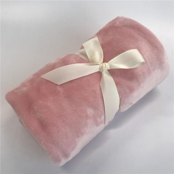 Улучшите комфорт вашего малыша с нашим индивидуальным твердоцветным детским одеялом